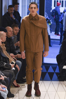 Chalayan FALL 2018 MENSWEAR London коллекция Chalayan осень 2018 мужская неделя моды в Лондоне Mainstyles